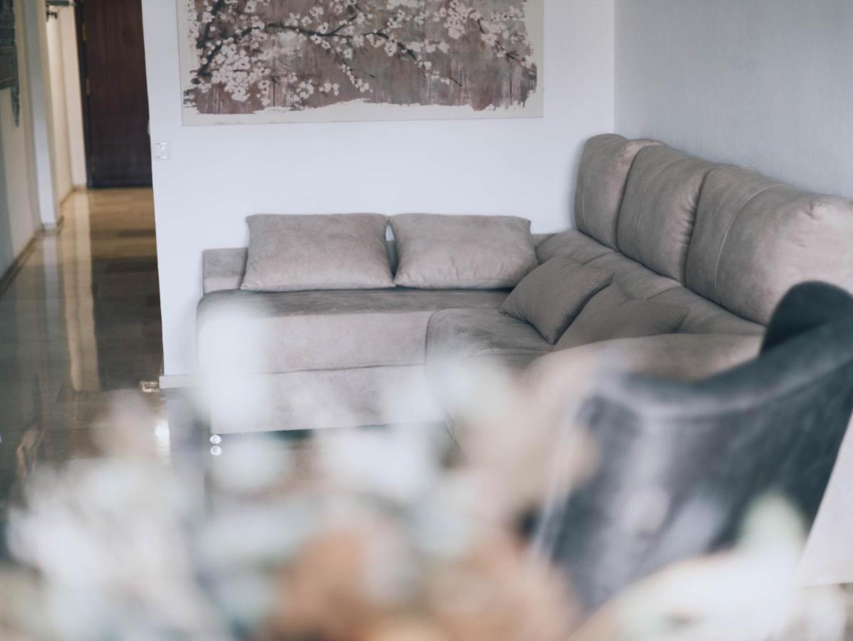 Apartamento El Vial Cordoba Exterior photo